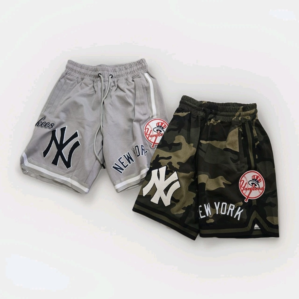 Pro Standard New York Yankees Shorts Men's Sz Small NYC MLB‎ Baseball Lot Of 2